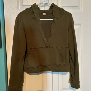 Free People Earthy Olive Knit Top Size Large‎